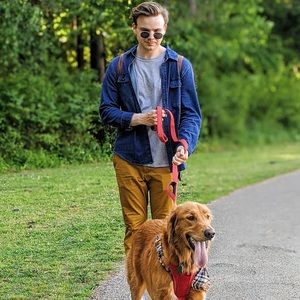 Meet your Posher, Connor